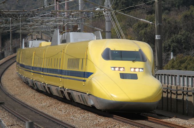 乾山 山陽新幹線（新大阪～博多 553.7km（営業キロは644.0km）／JR